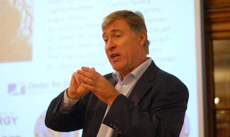 Prof. Keith J. Stevenson in ZIOC RAS